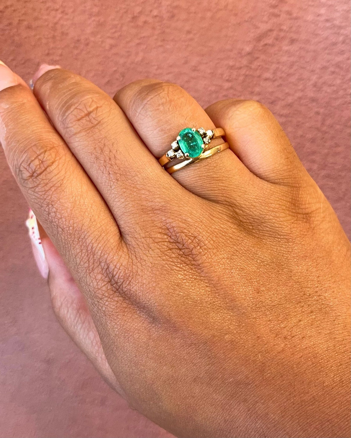 Bague Trilogie Émeraude 1.09 carat &amp; Diamants "Edwige" - Elliade Paris