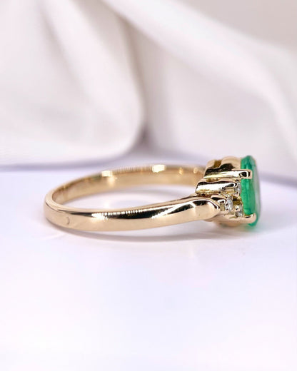 Bague Trilogie Émeraude 1.09 carat &amp; Diamants "Edwige" - Elliade Paris