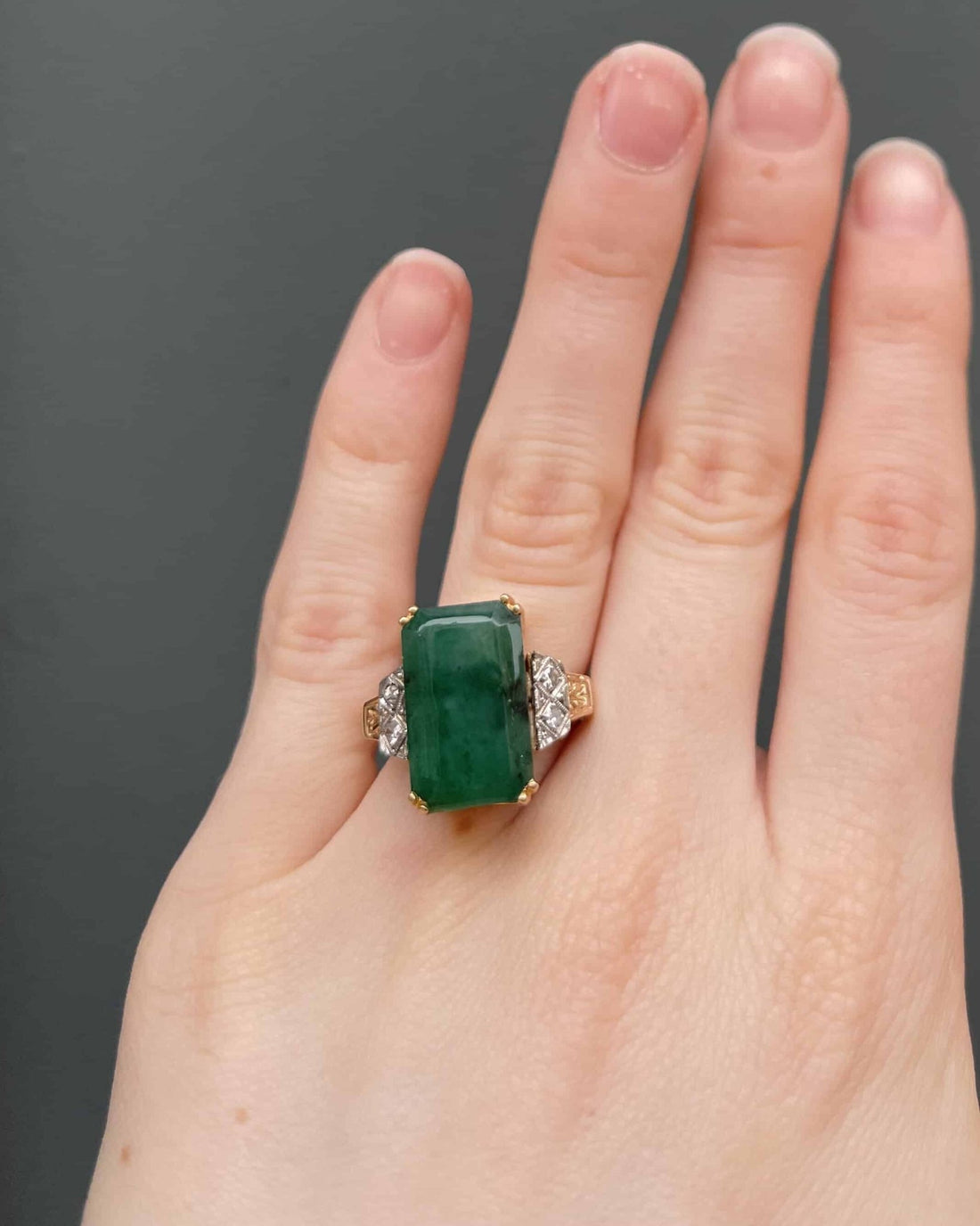 Bague Trilogie Émeraude 11 Carats &amp; Diamants &quot;Emily&quot; - Elliade Paris
