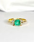 Bague Trilogie Émeraude 1.10 carat & Diamants 0.20 carat "Cybille" - Elliade Paris