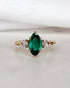 Bague Trilogie Émeraude 1.30 carat Marquise & Diamants Poire "Emeline" - Elliade Paris