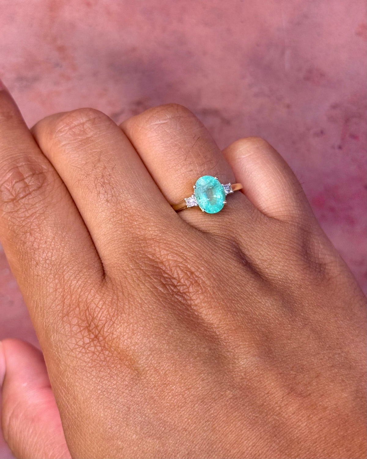 Bague Trilogie Émeraude 1.60 carat &amp; Diamants "Agathe" - Elliade Paris