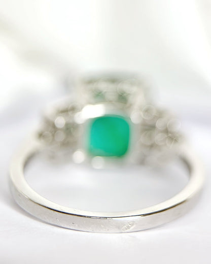 Bague Trilogie Émeraude 3.28 carats &amp; Diamants 4.56g "Branar" - Elliade Paris
