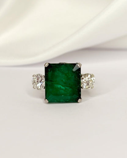Bague Trilogie Émeraude 4 carats &amp; Diamants "Eliane" - Elliade Paris