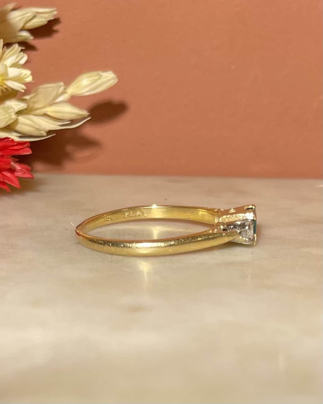 Bague Trilogie Emeraude &amp; Diamants "Adia" - Elliade Paris