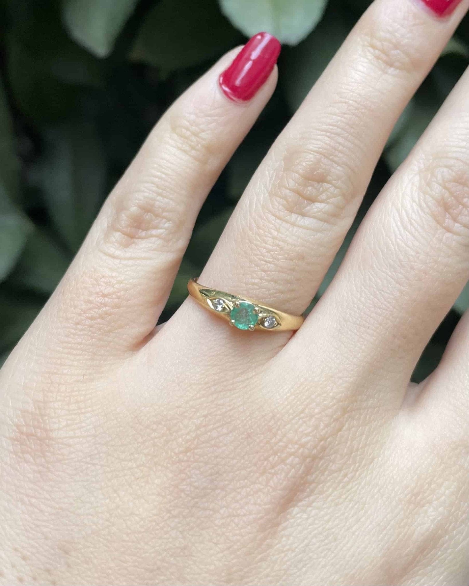 Bague Trilogie Emeraude &amp; Diamants "Amari" - Elliade Paris
