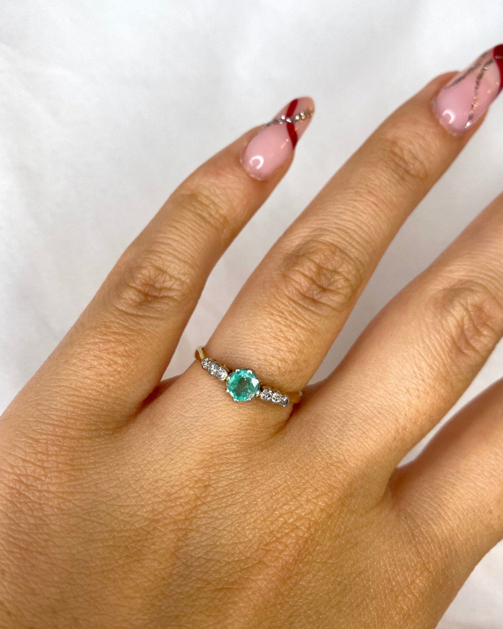 Bague Trilogie Émeraude &amp; Diamants "Ayla" - Elliade Paris