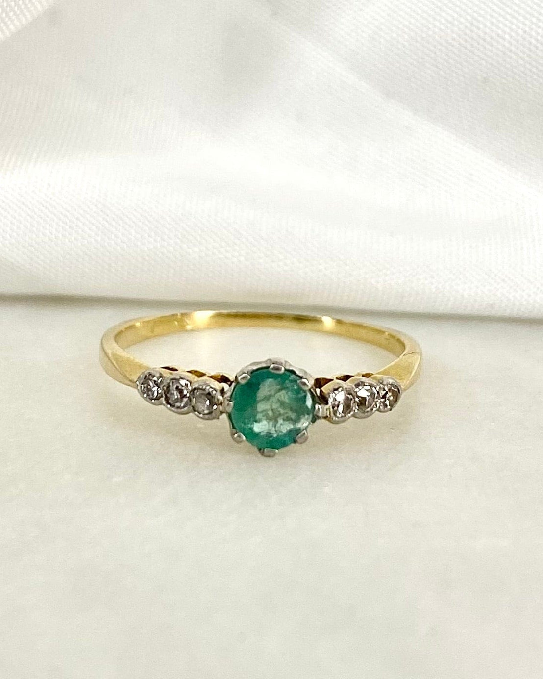Bague Trilogie Émeraude &amp; Diamants "Ayla" - Elliade Paris