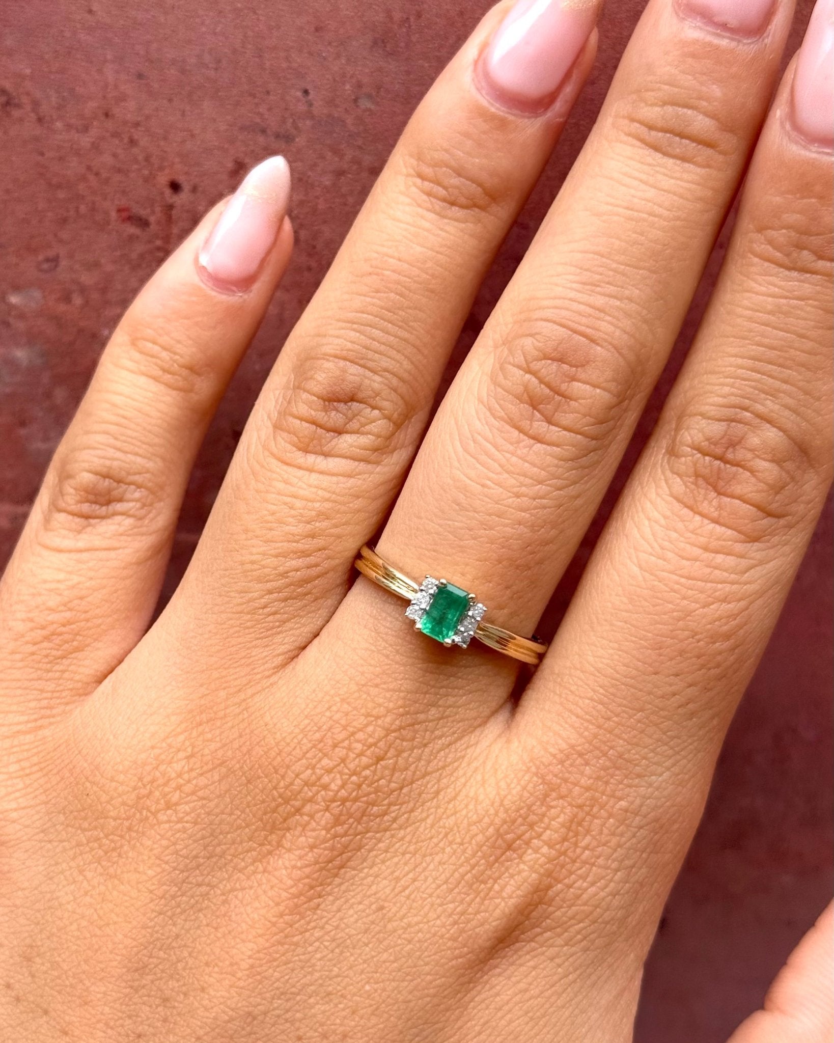 Bague Trilogie Émeraude &amp; Diamants "Chaïma" - Elliade Paris