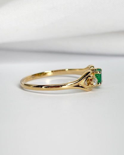 Bague Trilogie Émeraude &amp; Diamants "Claudine" - Elliade Paris