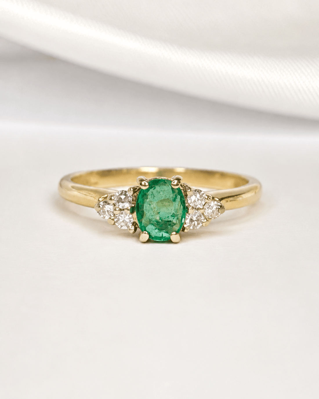 Bague Trilogie Émeraude &amp; Diamants "Jessy" - Elliade Paris