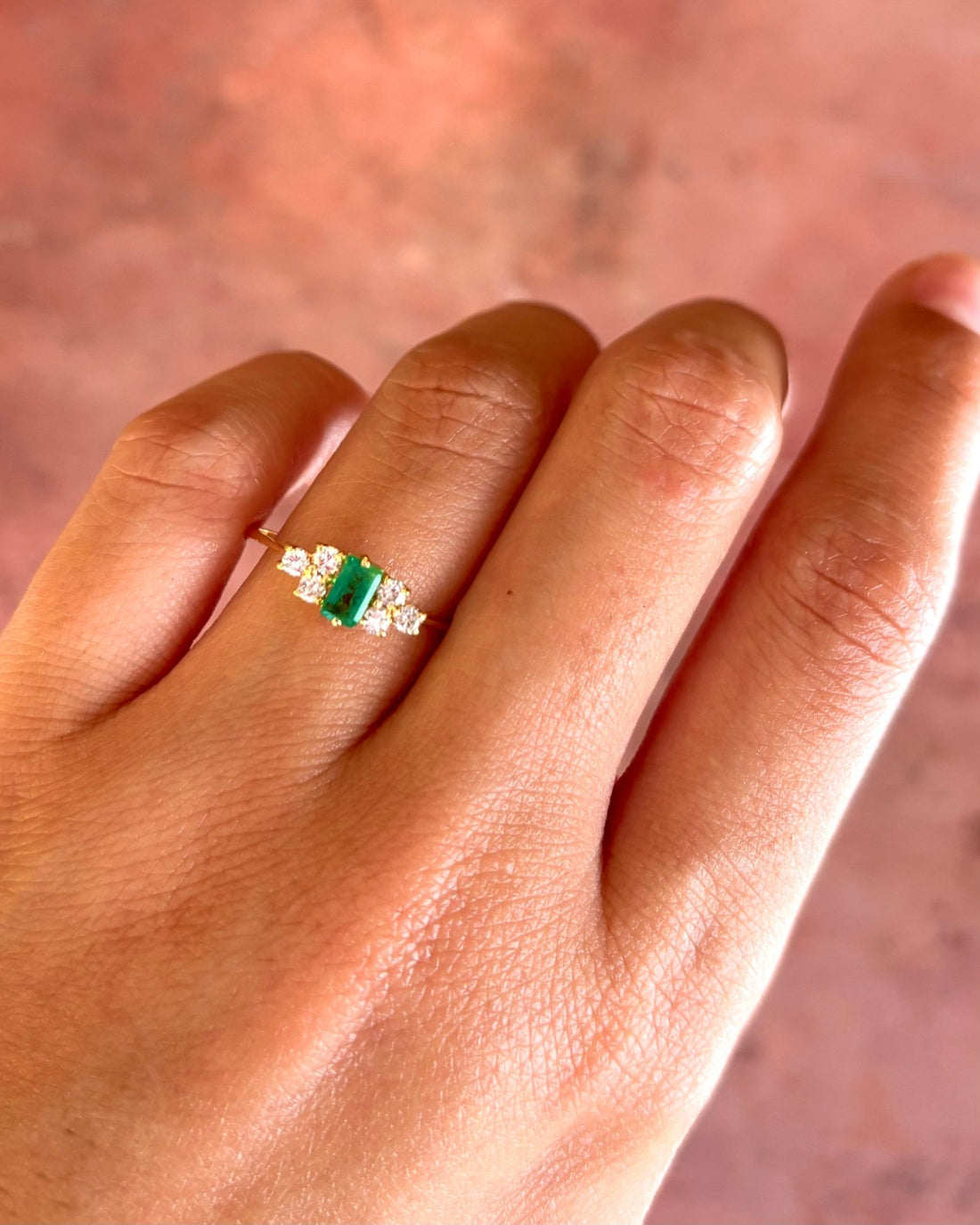 Bague Trilogie Émeraude &amp; Diamants "Sacha" - Elliade Paris