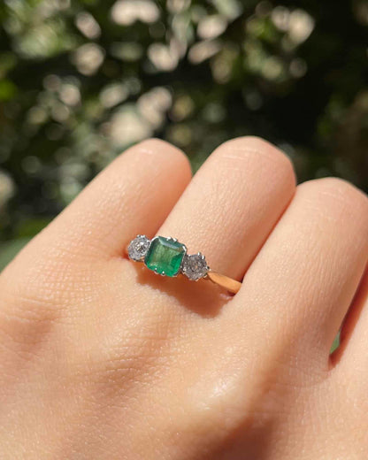 Bague Trilogie Emeraude &amp; Diamants &quot;Safa&quot; - Elliade Paris