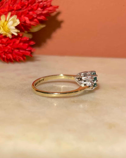 Anillo &quot;Raphaëlle&quot; de trilogía de esmeraldas y diamantes