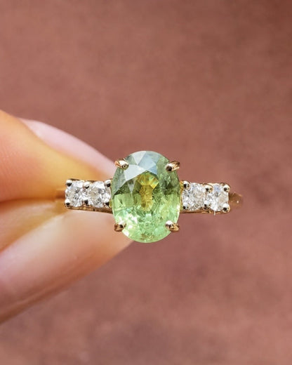 Bague Trilogie Grenat Vert Lime 1.17 carat &amp; Diamants "Nava" - Elliade Paris