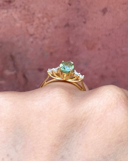 Bague Trilogie Grenat Vert Lime 1.17 carat &amp; Diamants "Nava" - Elliade Paris