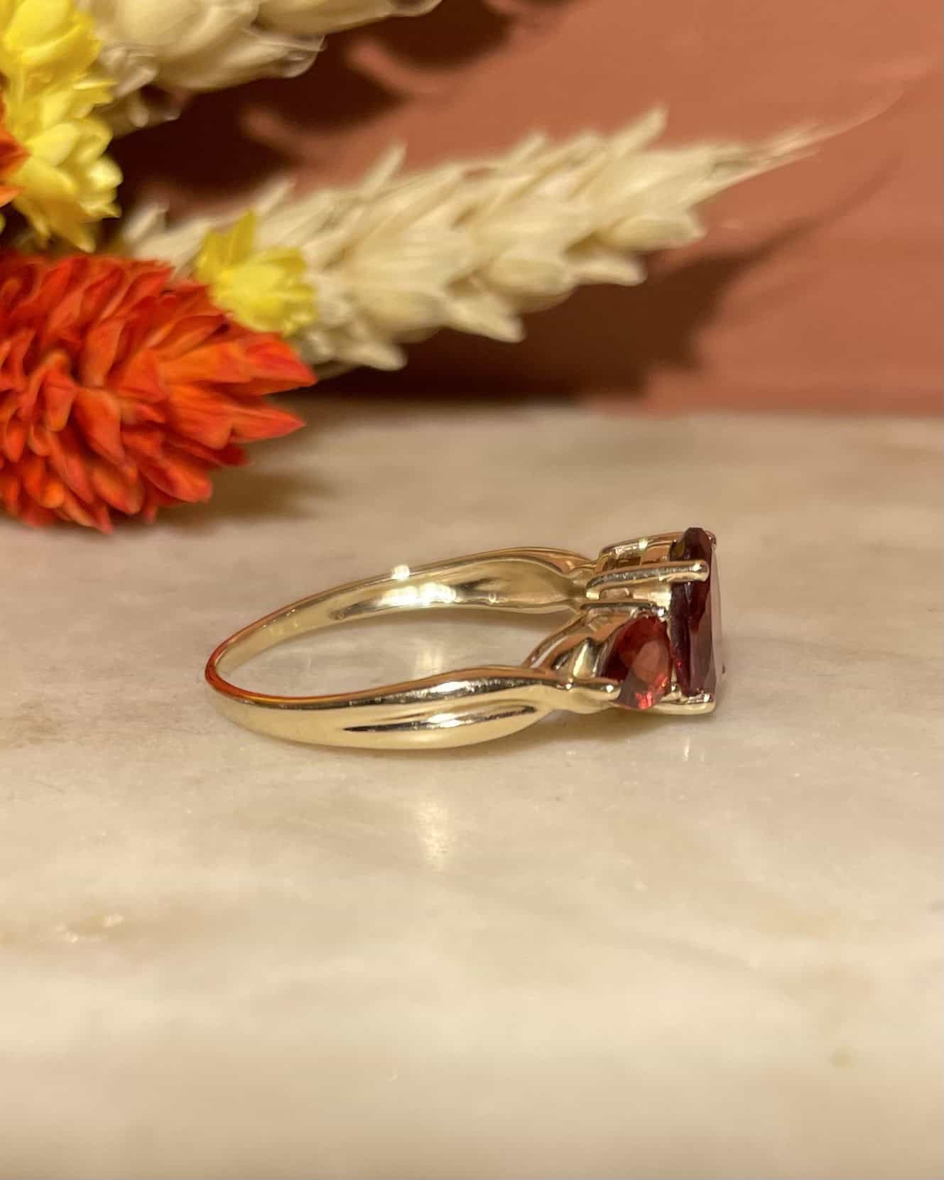 Bague Trilogie Grenats 2.20 carats "Noha" - Elliade Paris