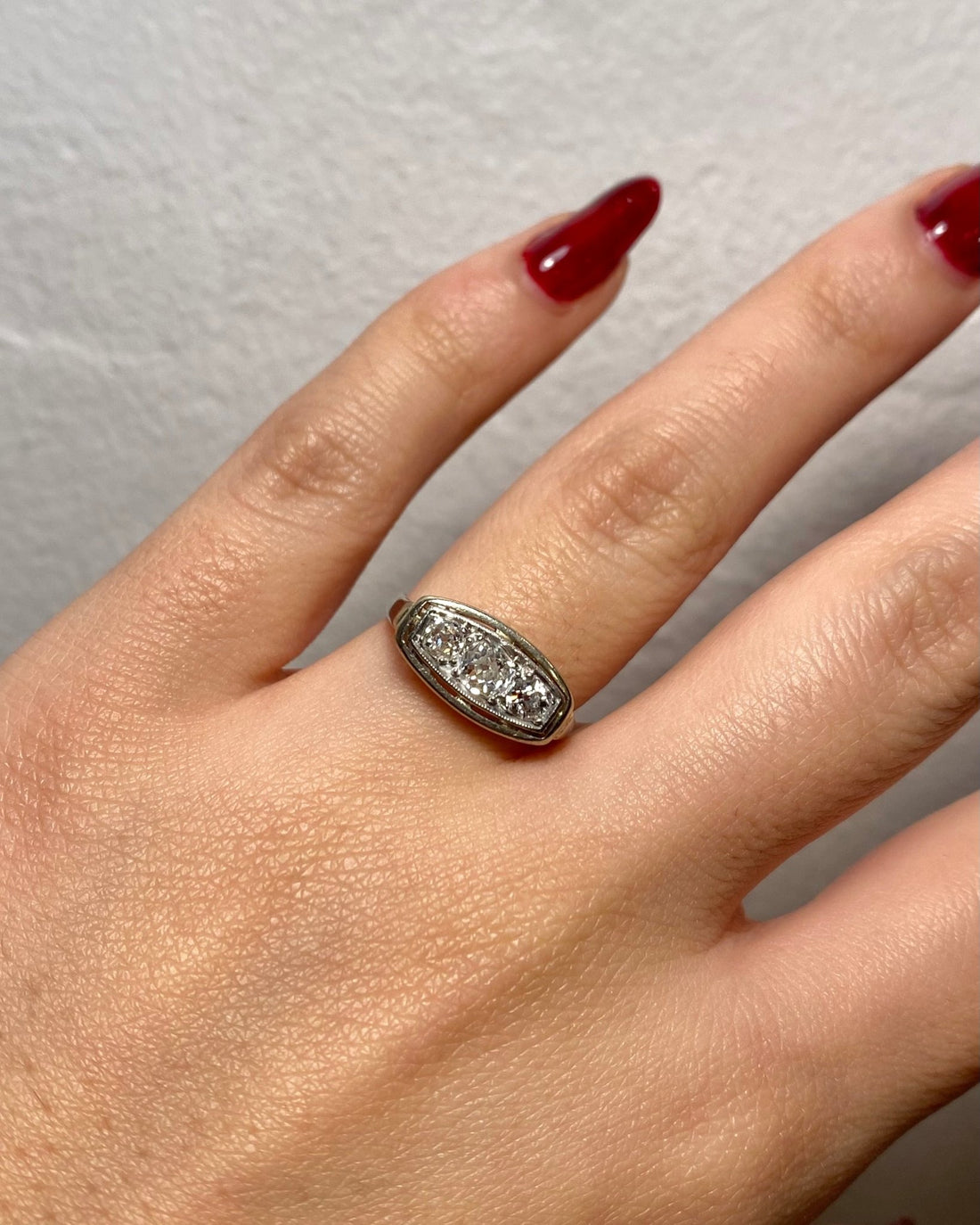 Bague Trilogie Jarretière Diamants 0.55 carat &quot;Tina&quot; - Elliade Paris
