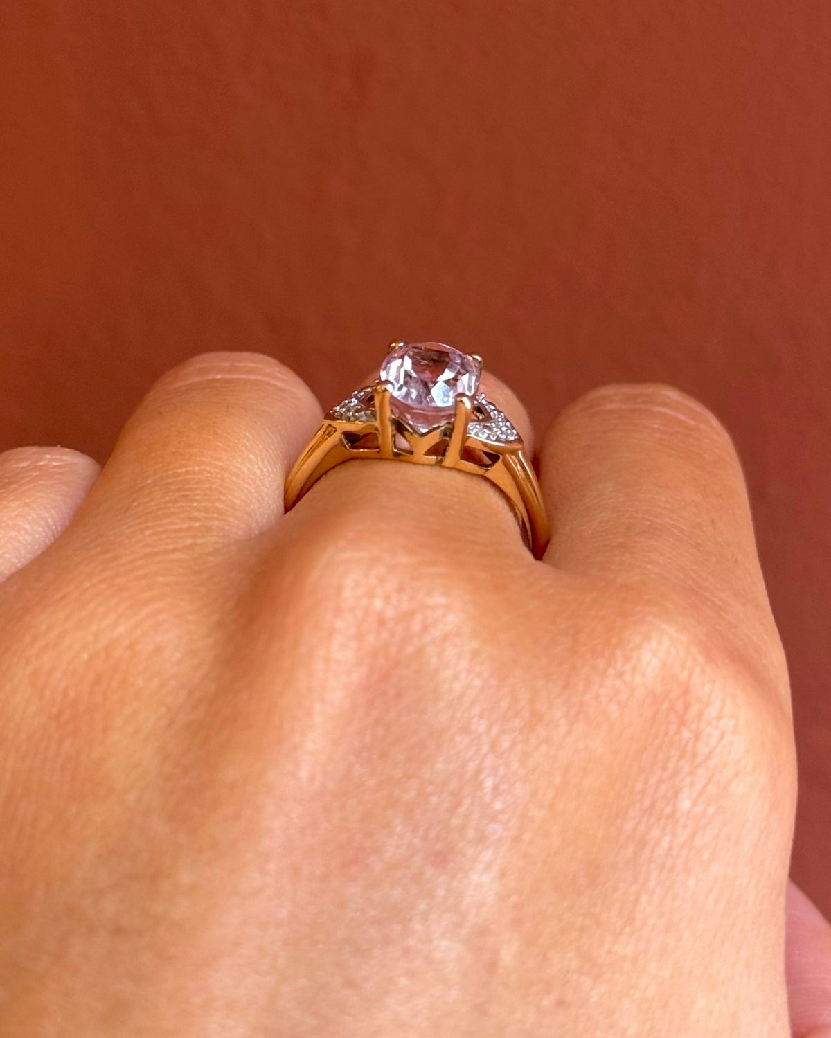 Bague Trilogie Kunzite 2.81 carats &amp; Diamants "Sidoine" - Elliade Paris