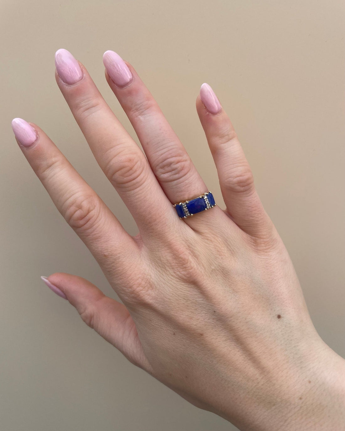 Bague Trilogie Lapis Lazuli 2 carats &amp; Diamants &quot;Klervi&quot; - Elliade Paris