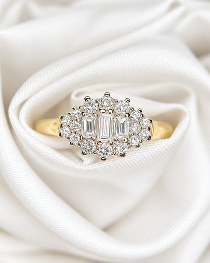 Bague Trilogie Marguerite Diamants 0.66 carat 4.43g "Geraldine" - Elliade Paris