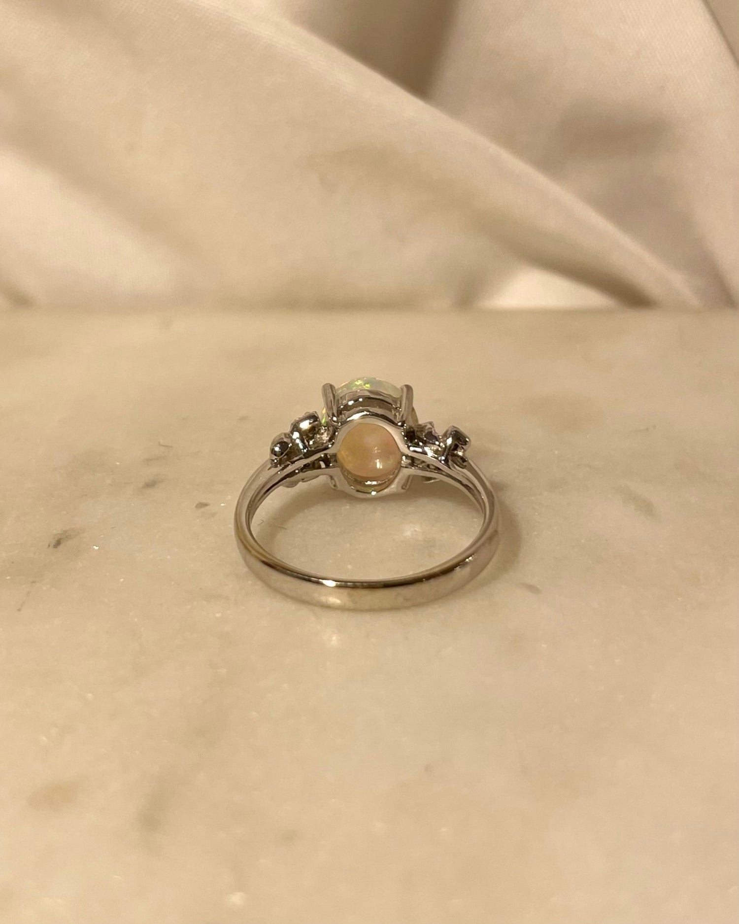 Bague Trilogie Opale 1 Carat &amp; Diamants &quot;Oriana&quot; - Elliade Paris