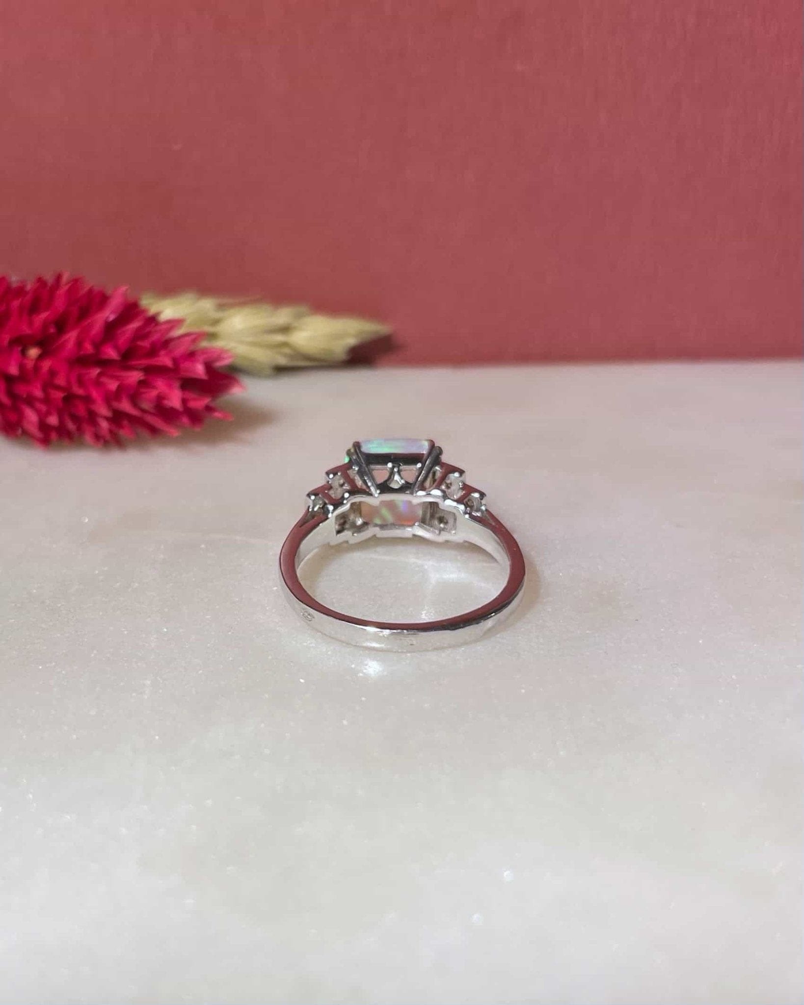 Bague Trilogie Opale 1.50 Carat &amp; Diamants "Karine" - Elliade Paris