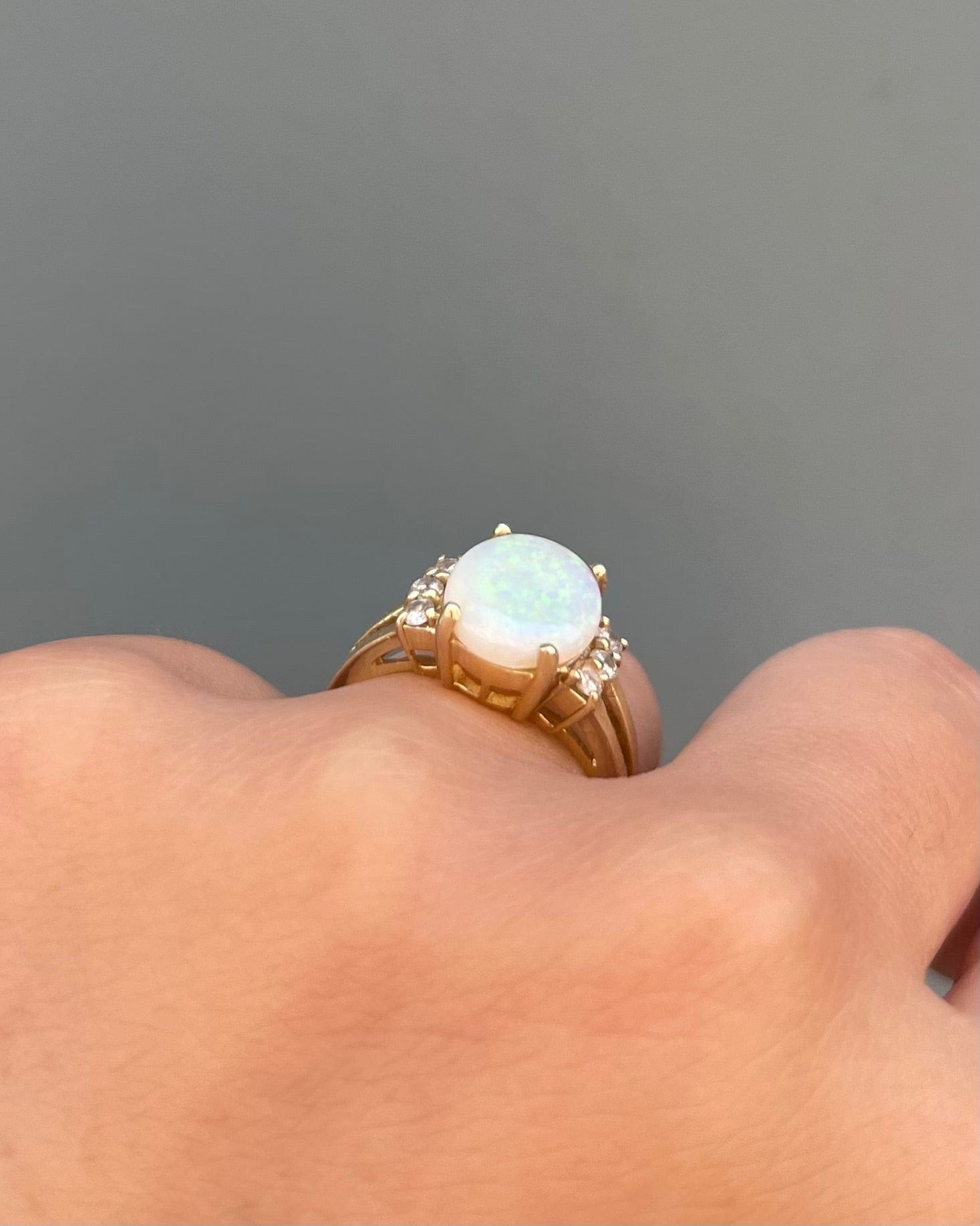 Bague Trilogie Opale 2 carats &amp; Diamants "Channel" - Elliade Paris