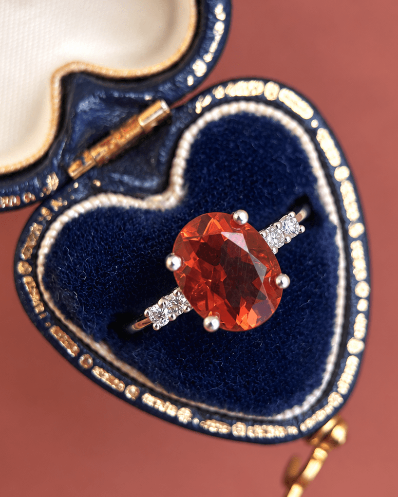 Bague Trilogie Opale de Feu 1.61 carat &amp; Diamants "Mégane" - Elliade Paris
