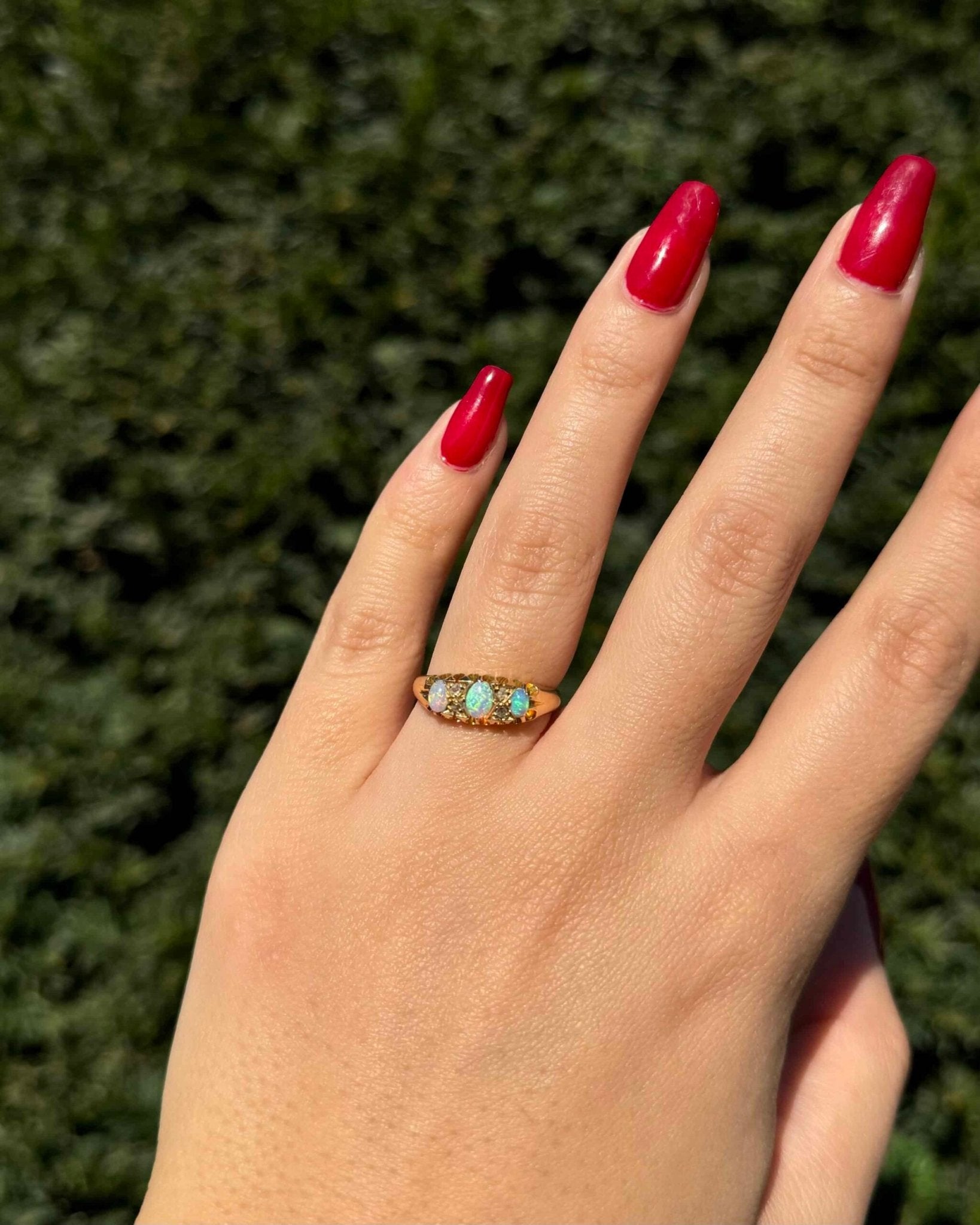 Bague Trilogie Opales &amp; Diamants &quot;Brianna&quot; - Elliade Paris