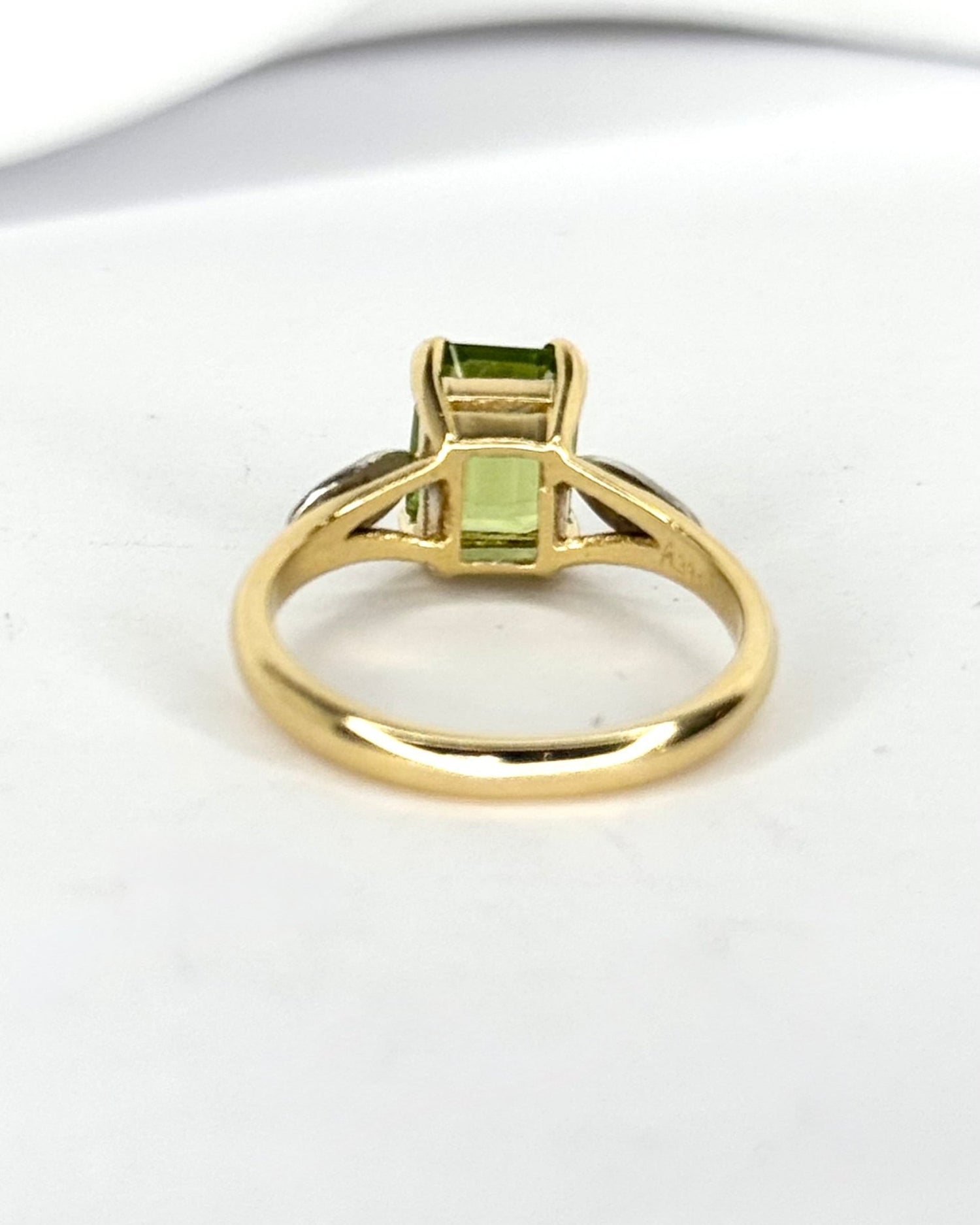 Bague Trilogie Péridot 1.80 carat &amp; Diamants 3.53g "Anissa" - Elliade Paris