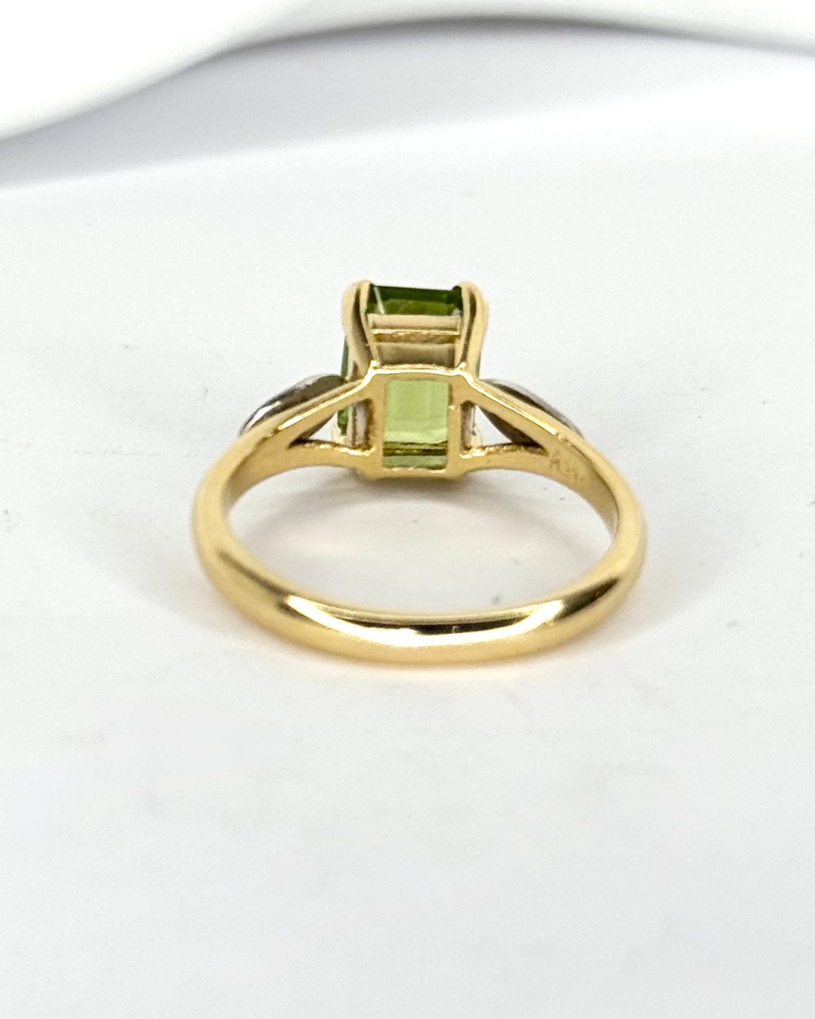 Bague Trilogie Péridot 1.80 carat &amp; Diamants 3.53g "Anissa" - Elliade Paris