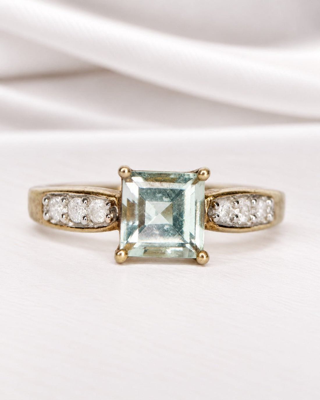 Bague Trilogie Quartz Prasiolite 1.20 carat &amp; Diamants "Ava" - Elliade Paris