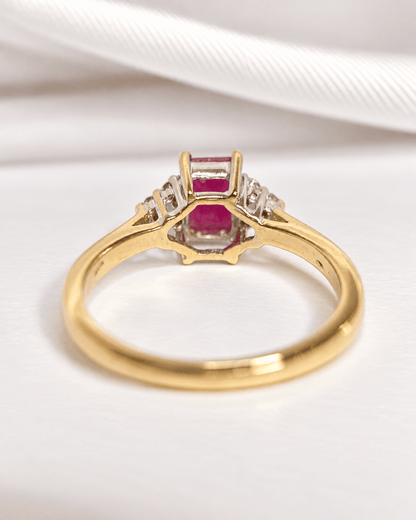 Bague Trilogie Rubis 0.70 carat &amp; Diamants "Virginia" - Elliade Paris