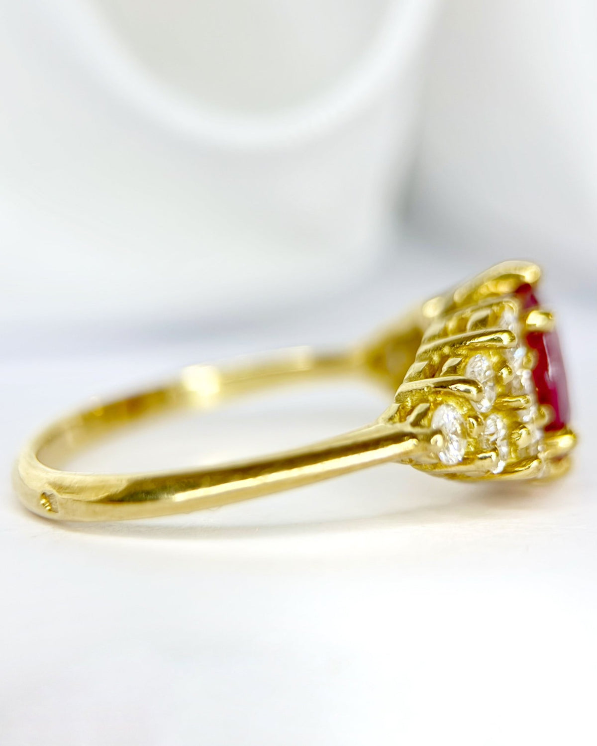 Bague Trilogie Rubis 1.65 carat &amp; Diamants 0.48 carat 4,05g "Serena" - Elliade Paris