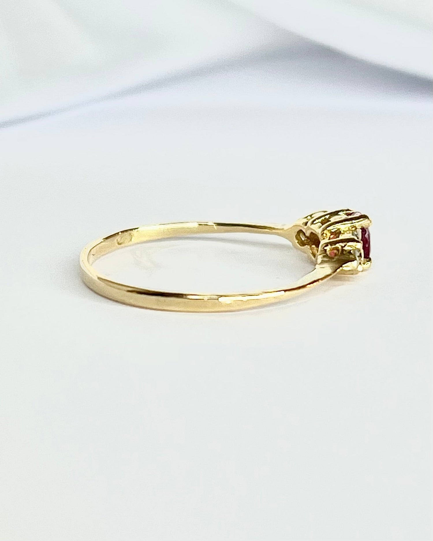 Bague Trilogie Rubis &amp; Diamants "Anna" - Elliade Paris