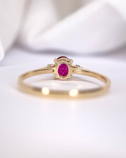 Bague Trilogie Rubis &amp; Diamants "Capucine" - Elliade Paris