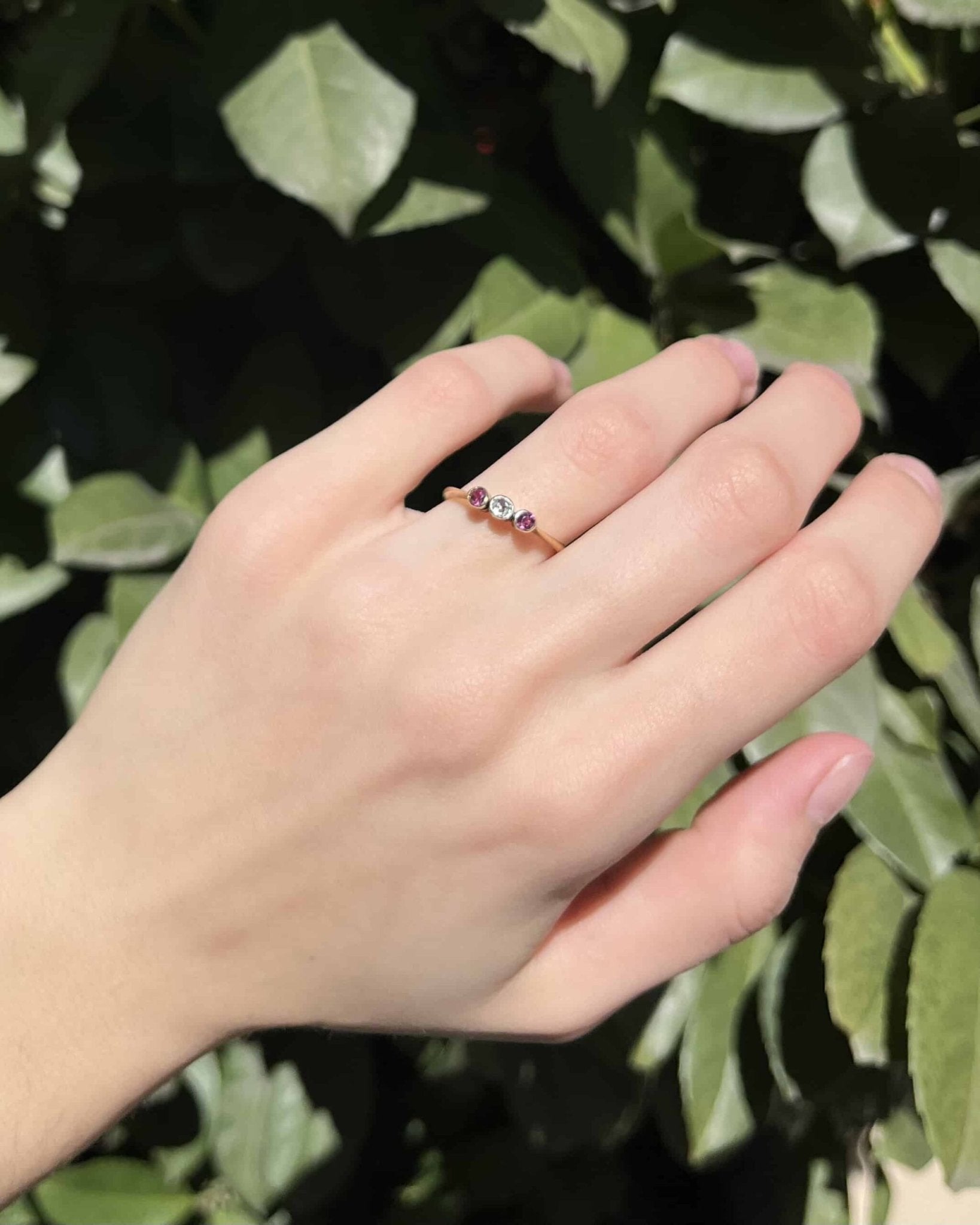 Bague Trilogie Rubis &amp; Diamants "Lovena" - Elliade Paris