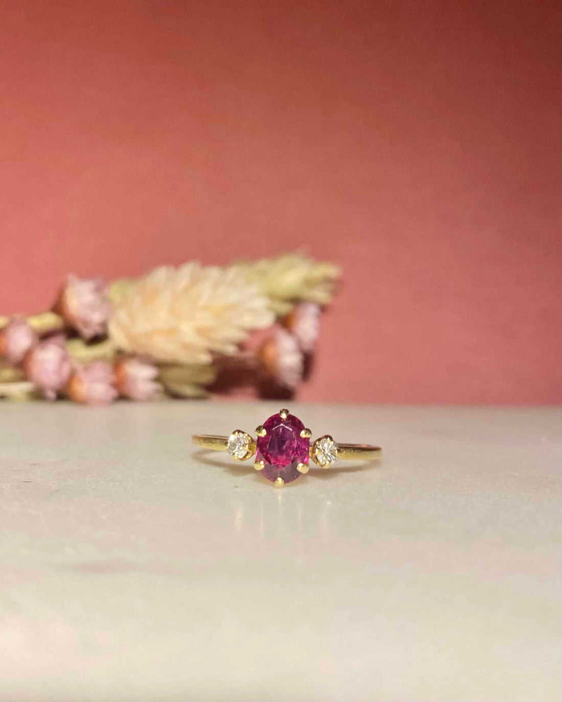 Bague Trilogie Rubis 0.50 Carat &amp; Diamants &quot;Clara&quot;