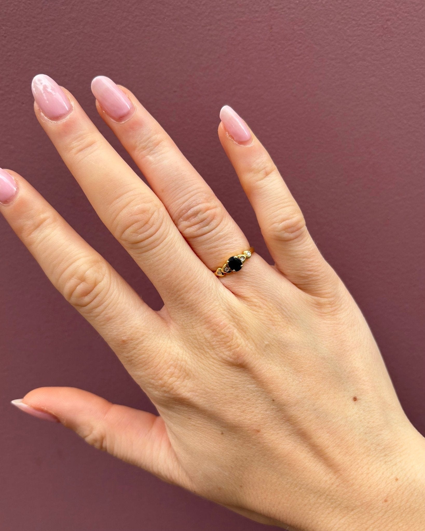Bague Trilogie Saphir 0.65 Carat &amp; Diamants "Dixie" - Elliade Paris