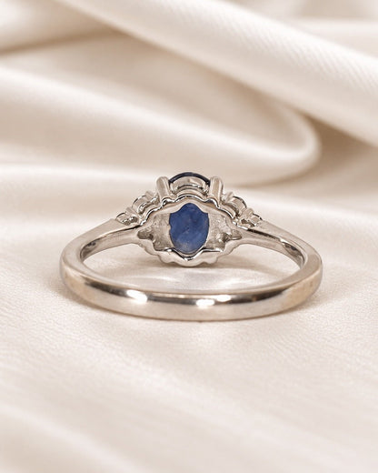 Bague Trilogie Saphir 0.85 carat &amp; Diamants "Aby" - Elliade Paris