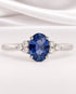 Bague Trilogie Saphir 0.85 carat & Diamants "Gwendoline" - Elliade Paris
