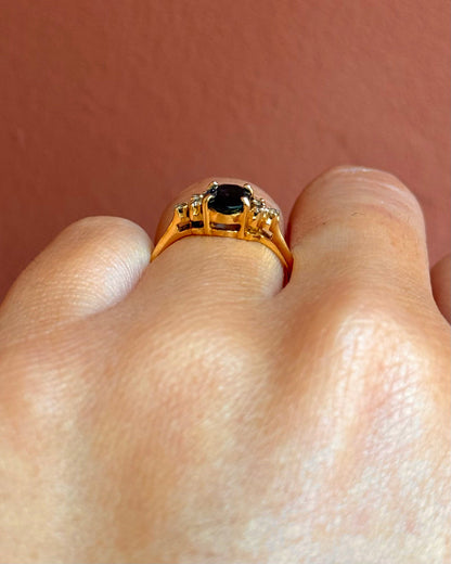 Bague Trilogie Saphir 0.85 carat &amp; Diamants "Mystie" - Elliade Paris