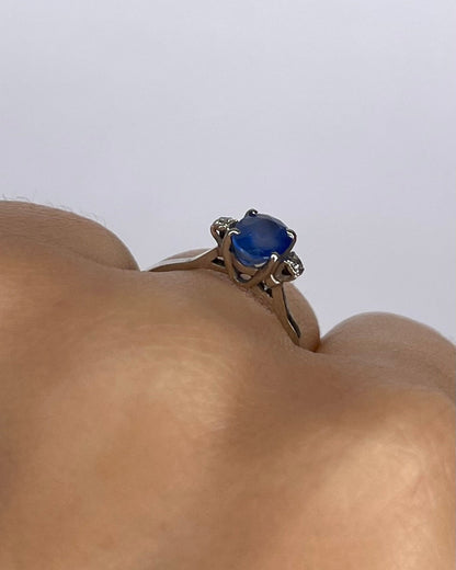 Bague Trilogie Saphir 0.90 carat &amp; Diamants "Alba" - Elliade Paris