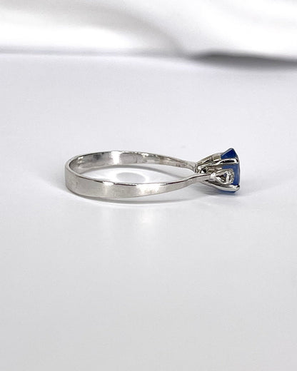 Bague Trilogie Saphir 0.90 carat &amp; Diamants "Alba" - Elliade Paris