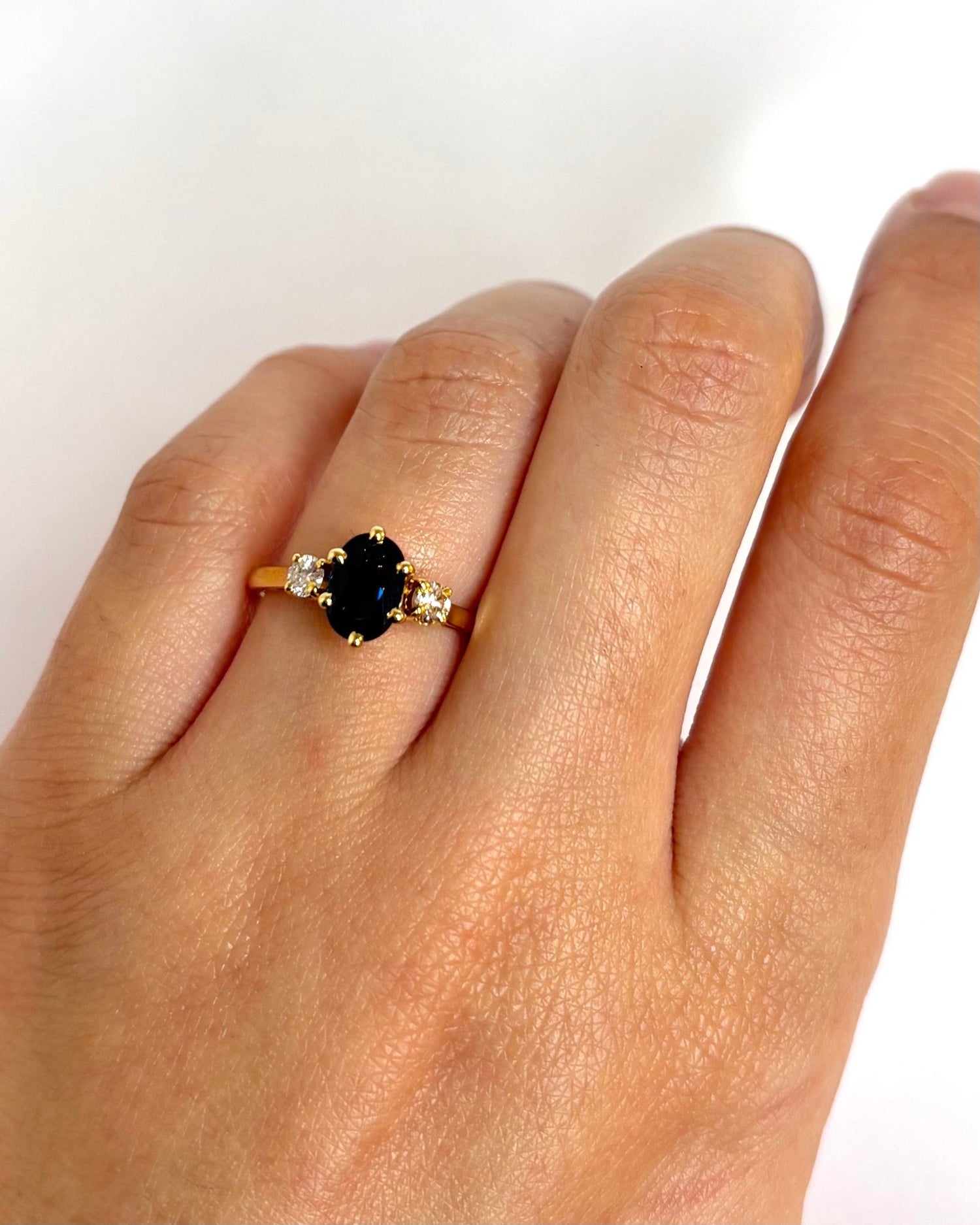 Bague Trilogie Saphir 1 carat &amp; Diamants "Dorine" - Elliade Paris