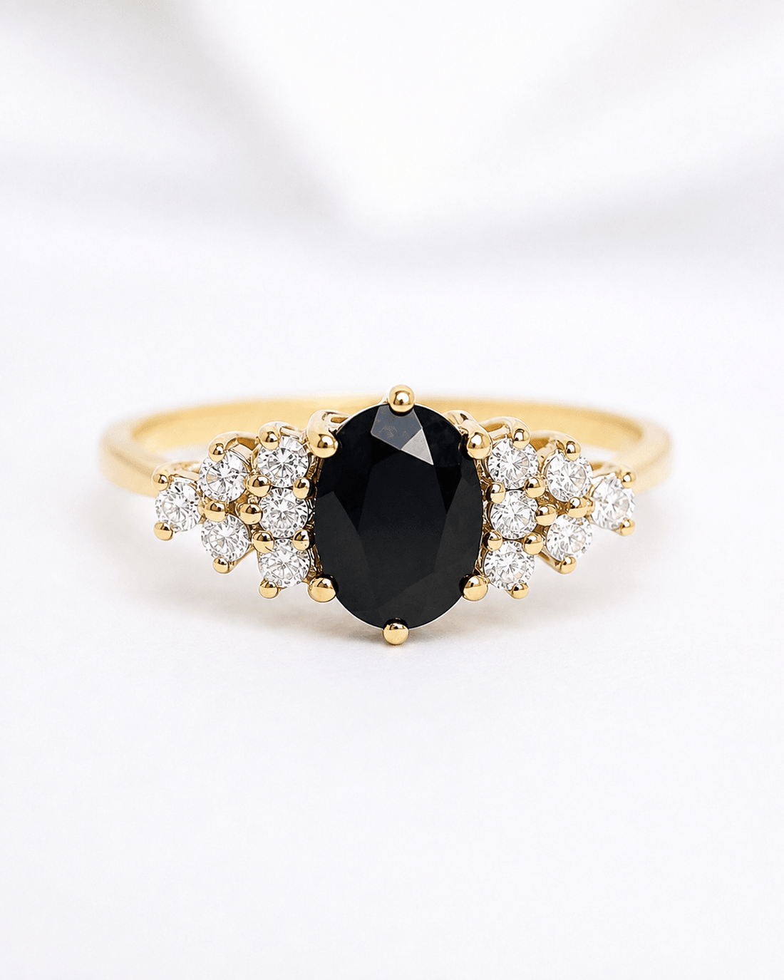 Bague Trilogie Saphir 1.17 carat &amp; Diamants "Nessrine" - Elliade Paris
