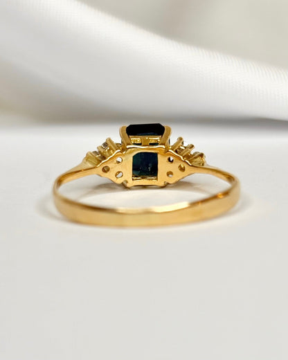 Bague Trilogie Saphir 1.20 carat &amp; Diamants "Carmen" - Elliade Paris