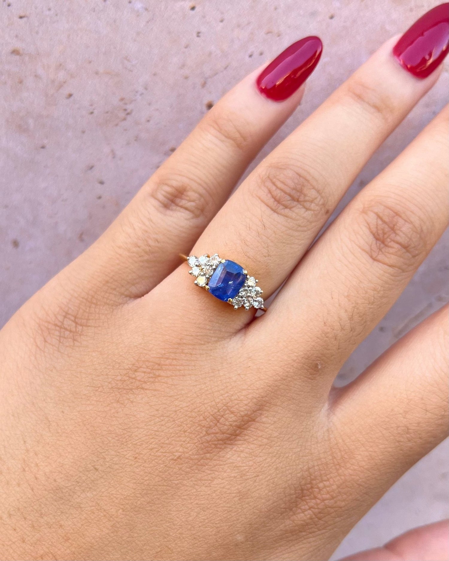 Bague Trilogie Saphir 1.40 carat &amp; Diamants 0.36 carat "Divine" - Elliade Paris