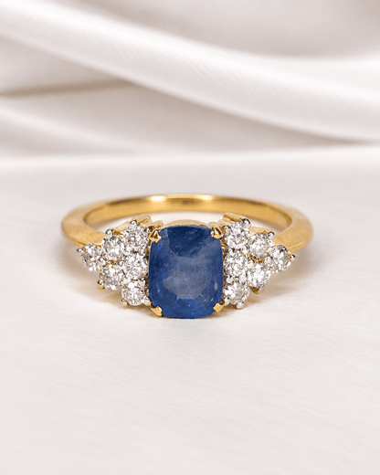 Bague Trilogie Saphir 1.40 carat &amp; Diamants 0.36 carat "Divine" - Elliade Paris